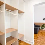 Home Out Rooms&Apartments