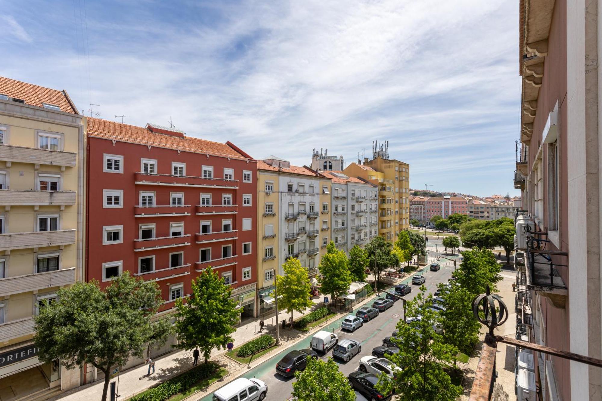 Apartment Home Out Rooms & Apartments Lisbon